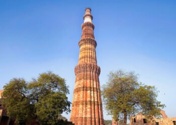 Discovering Delhi’s Icon: Exploring the Majesty of Qutub Minar