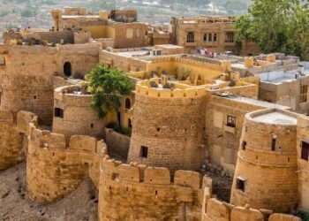 Unveiling the Golden City: An Adventure Through Jaisalmer